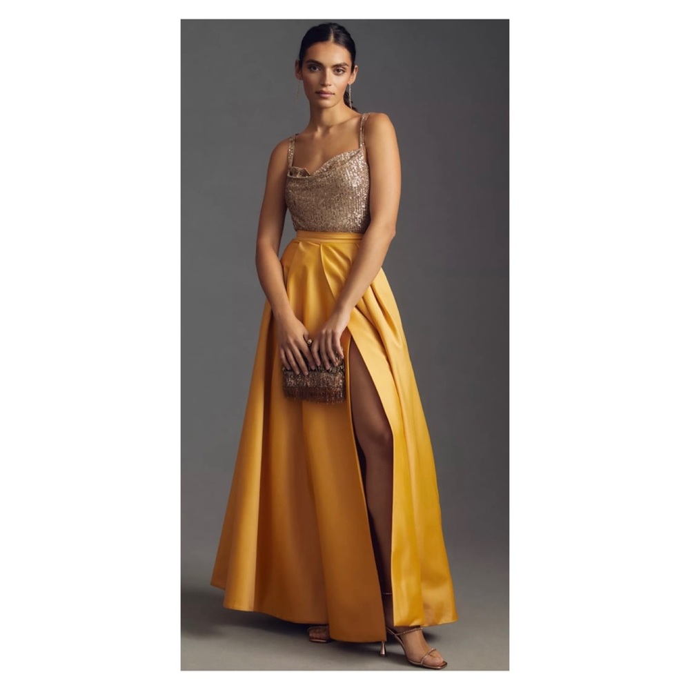NWOT Anthropologie Nikita Mhaisalkar High Slit Maxi Skirt in Gold Size XSMALL